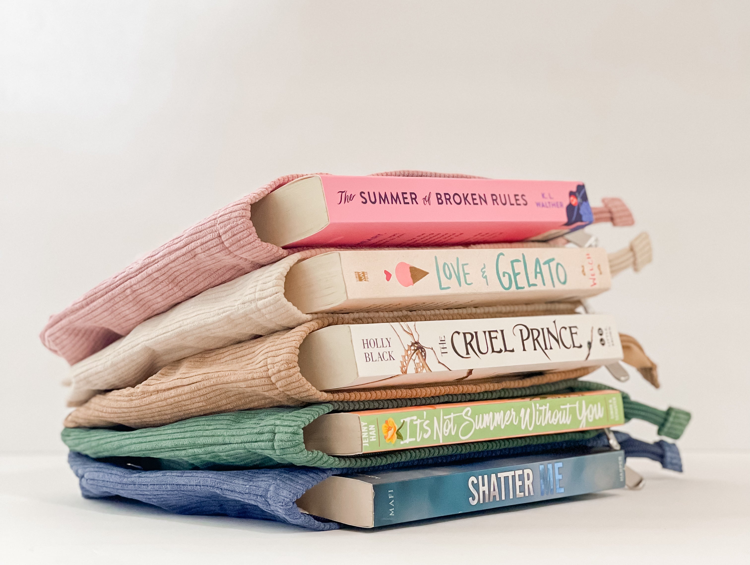 The Versatile Sage Book Pouch: A Must-Have Accessory for Book Lovers